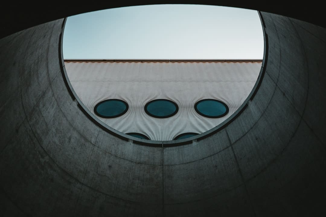 特高压项目建造提速 产业链公司将继续获益